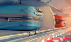 Какой багаж можно провозить в самолете бесплатно