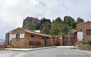 Монастырь Ставровуни – лучшая смотровая площадка Кипра