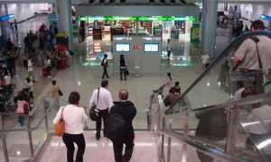 Международные аэропорты Вьетнама, куда прилетают самолеты из России: список